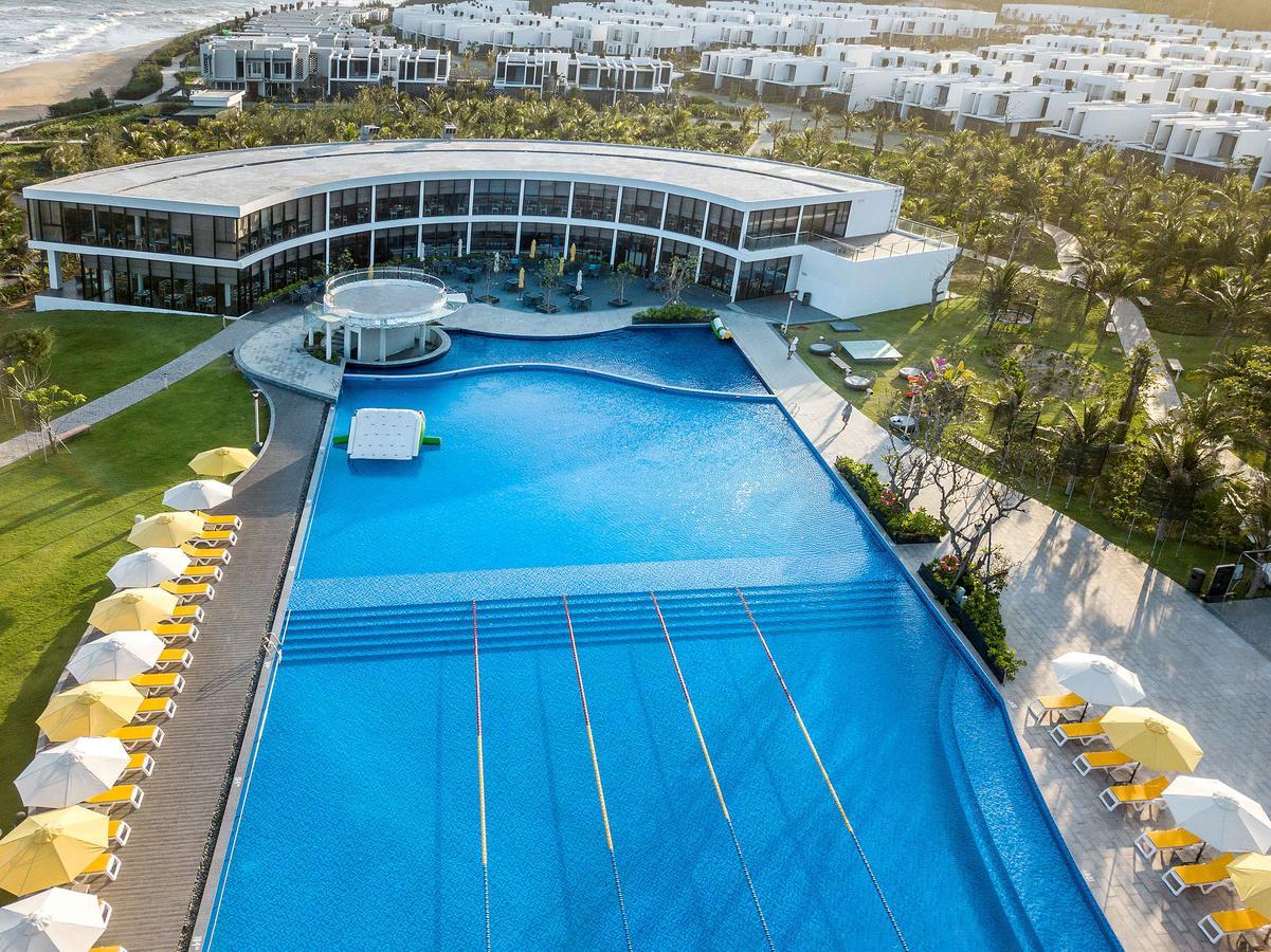 Oceanami Villas & Beach Club - Managed By Oceanami Group Long Hai Exterior photo